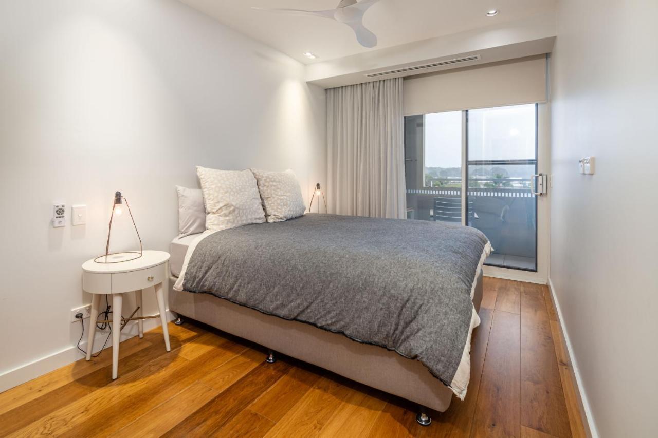 Апартаменты Penthouse On The Promenade Батманс-Бэй Экстерьер фото